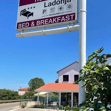 Ladonja Bb Rooms, Family Run Bed & Breakfast Rovinjsko Selo Luaran gambar