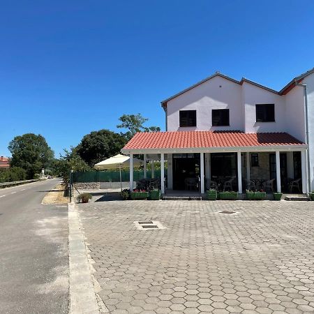 Ladonja Bb Rooms, Family Run Bed & Breakfast Rovinjsko Selo Luaran gambar