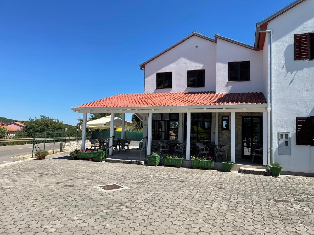 Ladonja Bb Rooms, Family Run Bed & Breakfast Rovinjsko Selo Luaran gambar