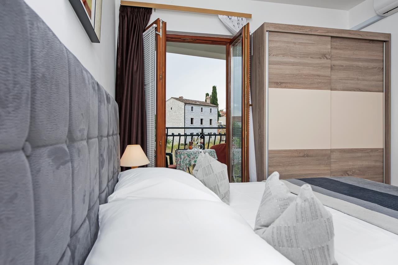 Ladonja Bb Rooms, Family Run Bed & Breakfast Rovinjsko Selo Luaran gambar