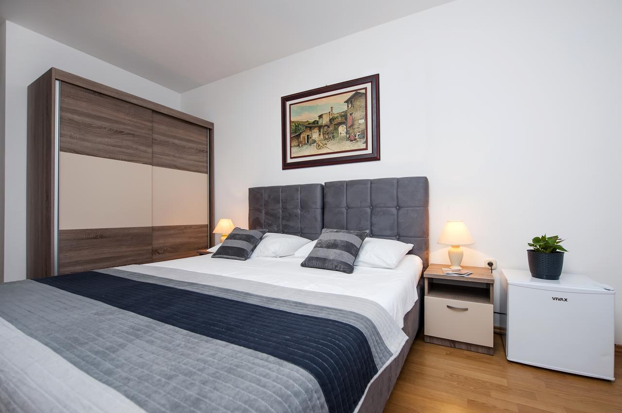 Ladonja Bb Rooms, Family Run Bed & Breakfast Rovinjsko Selo Luaran gambar